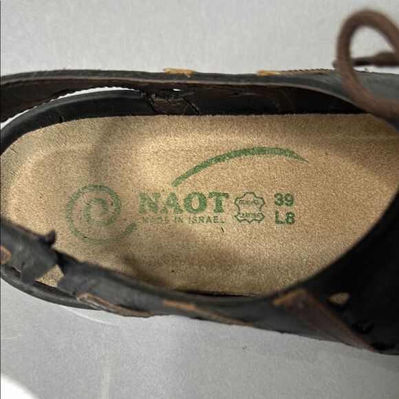 Naot Black and Brown Women's Sandals | size 39 | (1520) - Picture 10 of 12